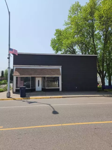 1 N Maddy St, Mcgregor, MN 55760