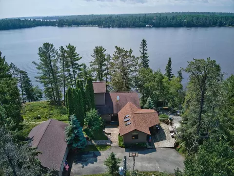 2080 Town Road 492, International Falls, MN 56649
