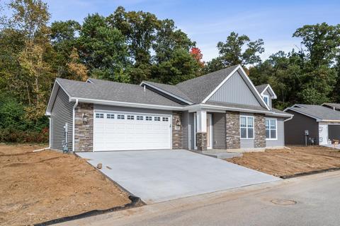1008 Hewitt Blvd, Red Wing, MN 55066