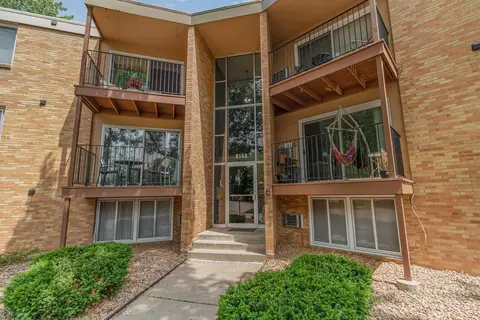9143 Highway 55 #201, Golden Valley, MN 55427