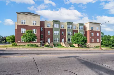 1776 Maryland Ave E #208, Saint Paul, MN 55106