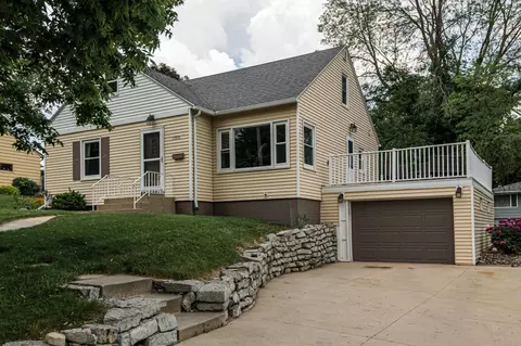 1500 5th Ave NW, Rochester, MN 55901