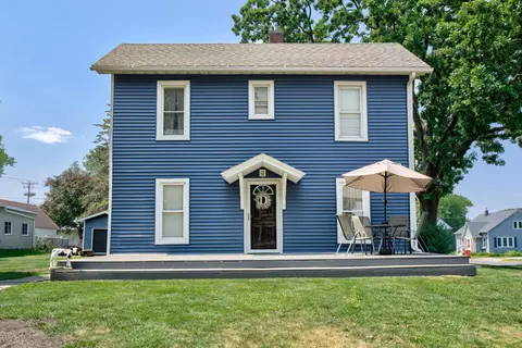 140 5th St NW, Plainview, MN 55964