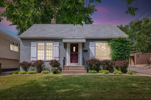 2075 Watson Ave, Saint Paul, MN 55116