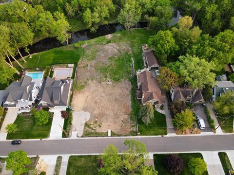 3517 55th St W, Edina, MN 55410