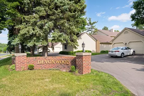 10919 Sumter Ave S, Bloomington, MN 55438