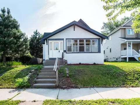 2944 Knox Ave N, Minneapolis, MN 55411