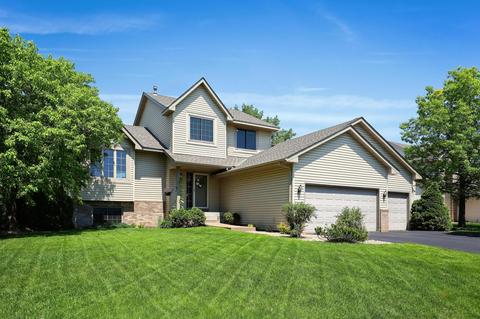 8668 Maryland Ct N, Brooklyn Park, MN 55445