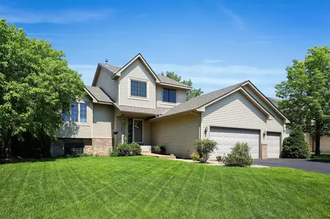 8668 Maryland Ct N, Brooklyn Park, MN 55445