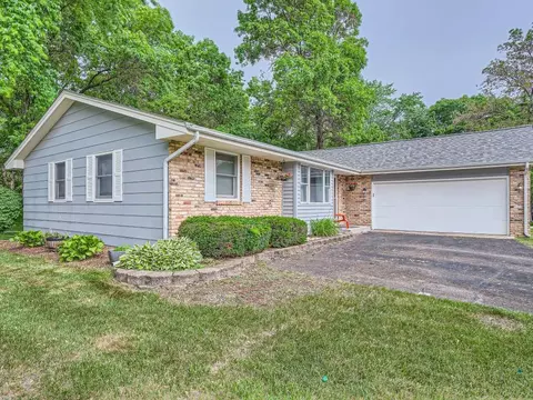 110101 Arboretum Way, Chaska, MN 55318