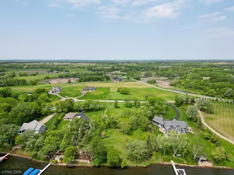 116 Nn Hoyer Ave NW, Annandale, MN 55302