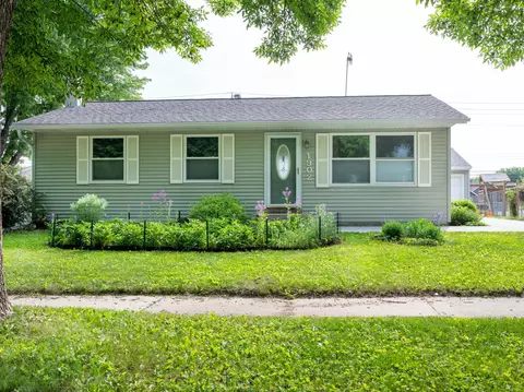 1902 10th Ave SE, Rochester, MN 55904