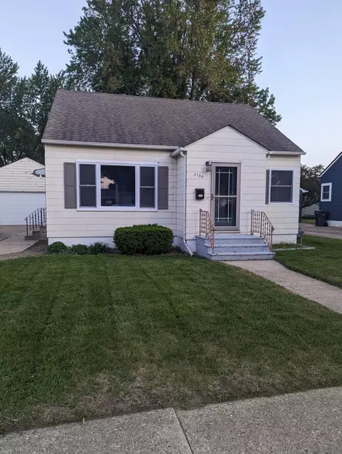 2108 4th Ave SE, Austin, MN 55912