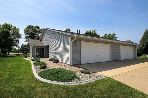 1144 Fairway Ave NW, Hutchinson, MN 55350