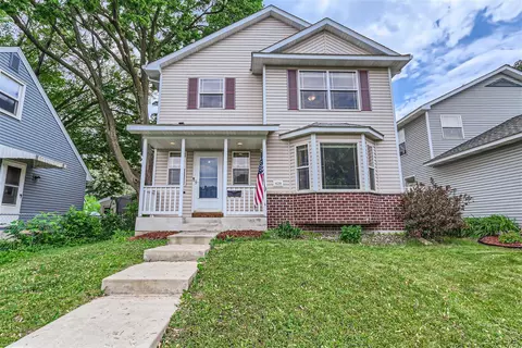 429 15th Ave N, South Saint Paul, MN 55075