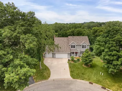 4081 Foxmoore Ct, Eagan, MN 55123 photo 4