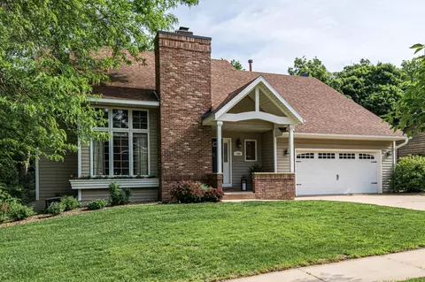 1109 Northway Ln NE, Rochester, MN 55906