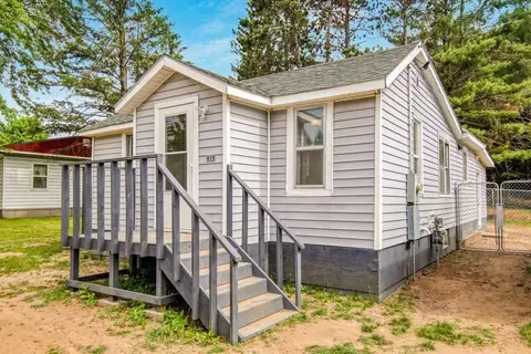418 W Railroad Ave, Bruce, WI 54819