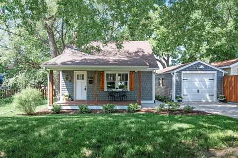 4018 4th St NE, Columbia Heights, MN 55421