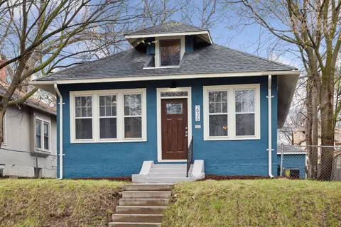 2926 Colfax Ave N, Minneapolis, MN 55411