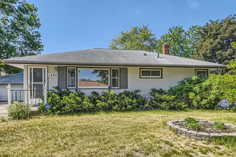 1480 Sherren Ave E, Maplewood, MN 55109