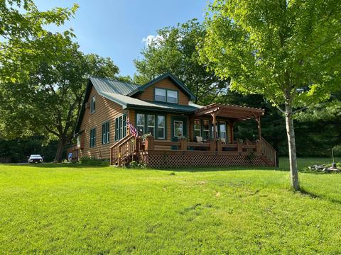 34876 Us Highway 169, Le Sueur, MN 56058