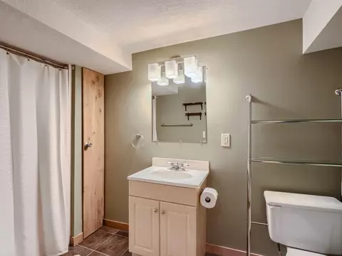 2825 Skyline Dr, Eagan, MN 55121 photo 31