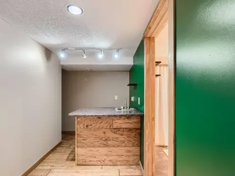 2825 Skyline Dr, Eagan, MN 55121 photo 32