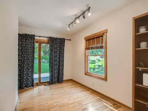 2825 Skyline Dr, Eagan, MN 55121 photo 34