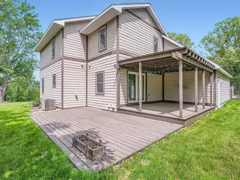 2825 Skyline Dr, Eagan, MN 55121 photo 35