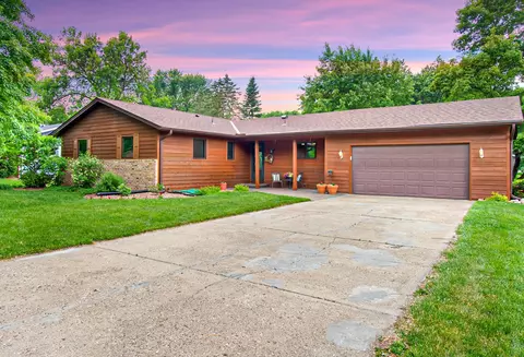 1200 Maple St, Northfield, MN 55057