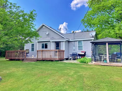 11644 Nordness Rd, Floodwood, MN 55736