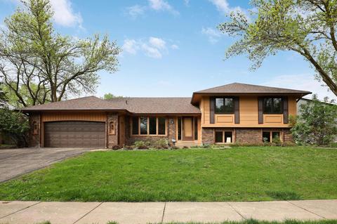 9278 Hyland Creek Rd, Bloomington, MN 55437