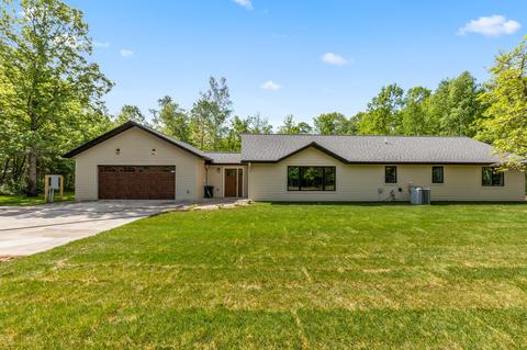 2935 Laura Rose Cir, Pine River, MN 56474