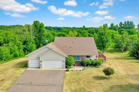28407 Lakeside Way, Lindstrom, MN 55045