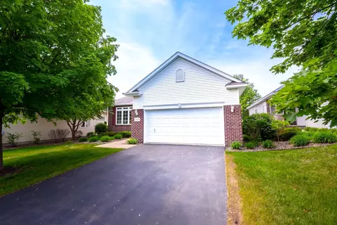 13697 Crosscliffe Pl, Rosemount, MN 55068