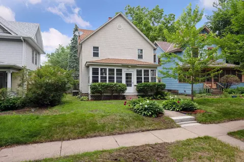 1965 Ashland Ave, Saint Paul, MN 55104