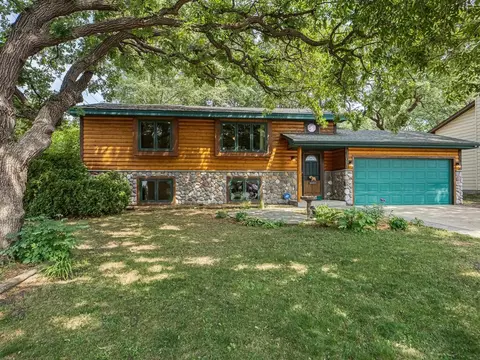 11691 3rd St NE, Blaine, MN 55434