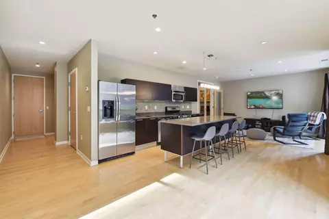 3116 W Lake St #120, Minneapolis, MN 55416
