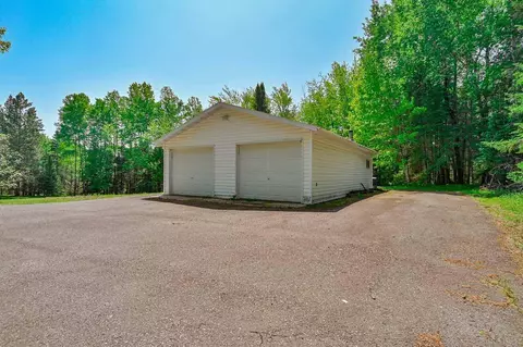 5415 Highway 100, White Twp, MN 55705