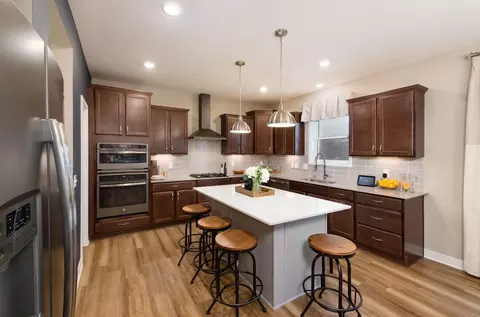 6609 Coach House Ln, Corcoran, MN 55340