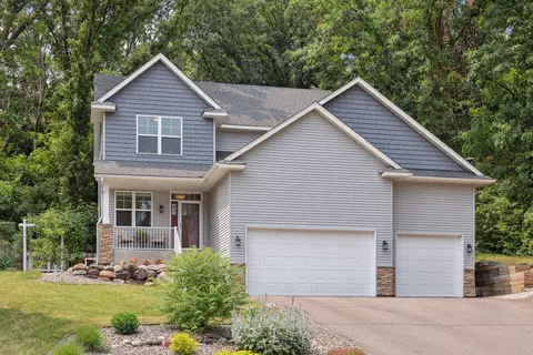 1000 Chatsworth Pl, Shoreview, MN 55126