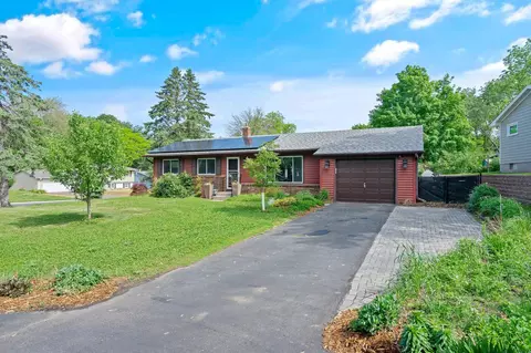 2669 Spruce Pl, White Bear Lake, MN 55110