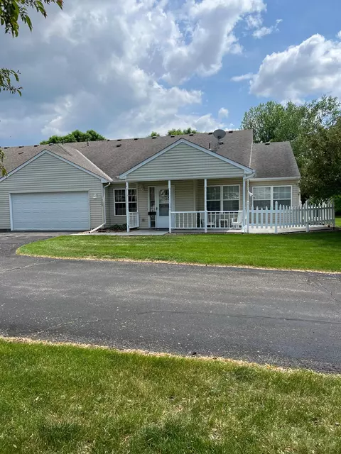 1520 4th Ave E, Shakopee, MN 55379