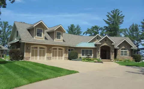 5638 Ojibwa Rd, Brainerd, MN 56401
