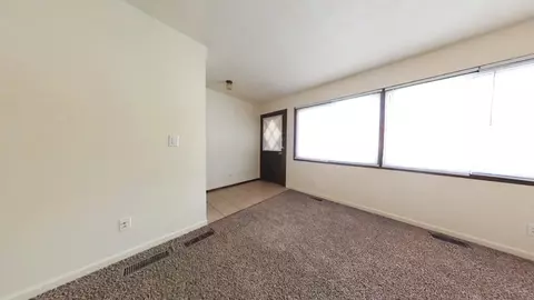 4109 12 Lowry Ave N, Robbinsdale, MN 55422