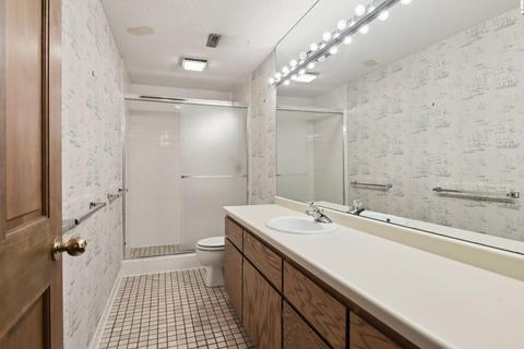 8108 Telegraph Rd, Bloomington, MN 55438 photo 36