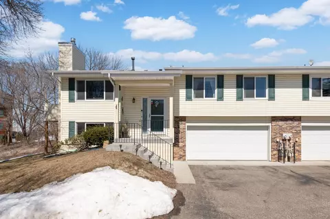 3817 Laurel Ct, Eagan, MN 55122
