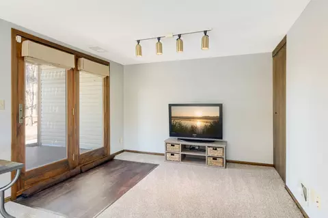 3817 Laurel Ct, Eagan, MN 55122 photo 20