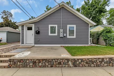 432 4th St SE, Saint Cloud, MN 56304